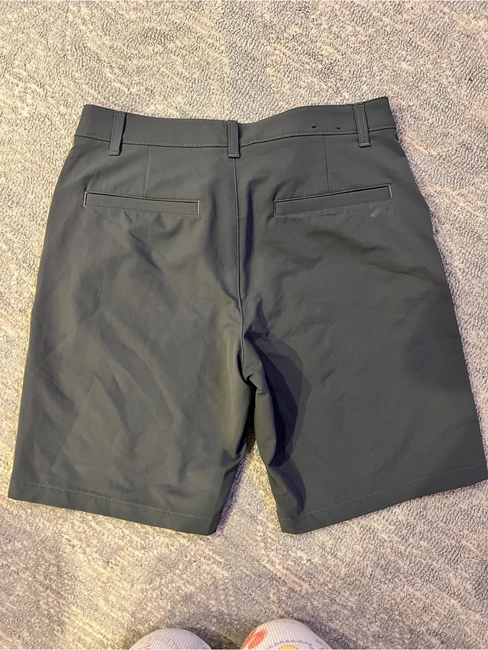 Under Armor Men's Performance Casual Shorts - Dark Grey